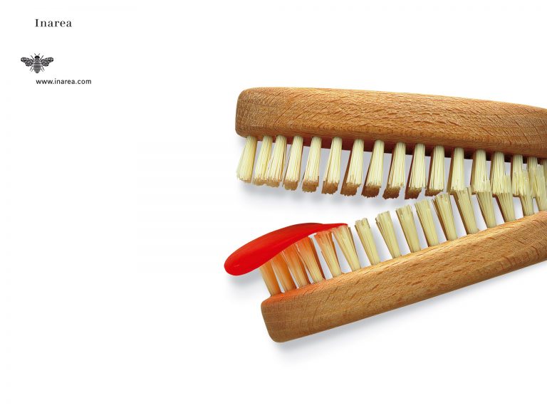 D 2004 Feb 72 510x382