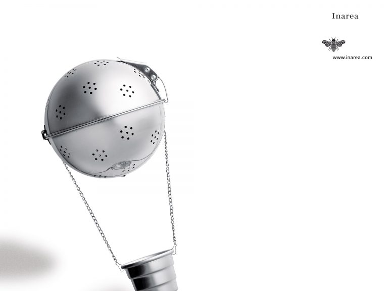 E 2001 Apr 72 510x382