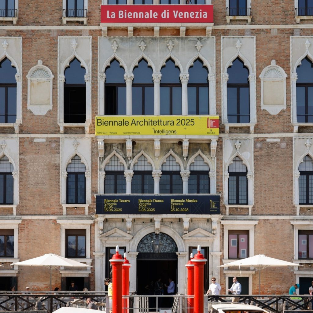 Biennale 24