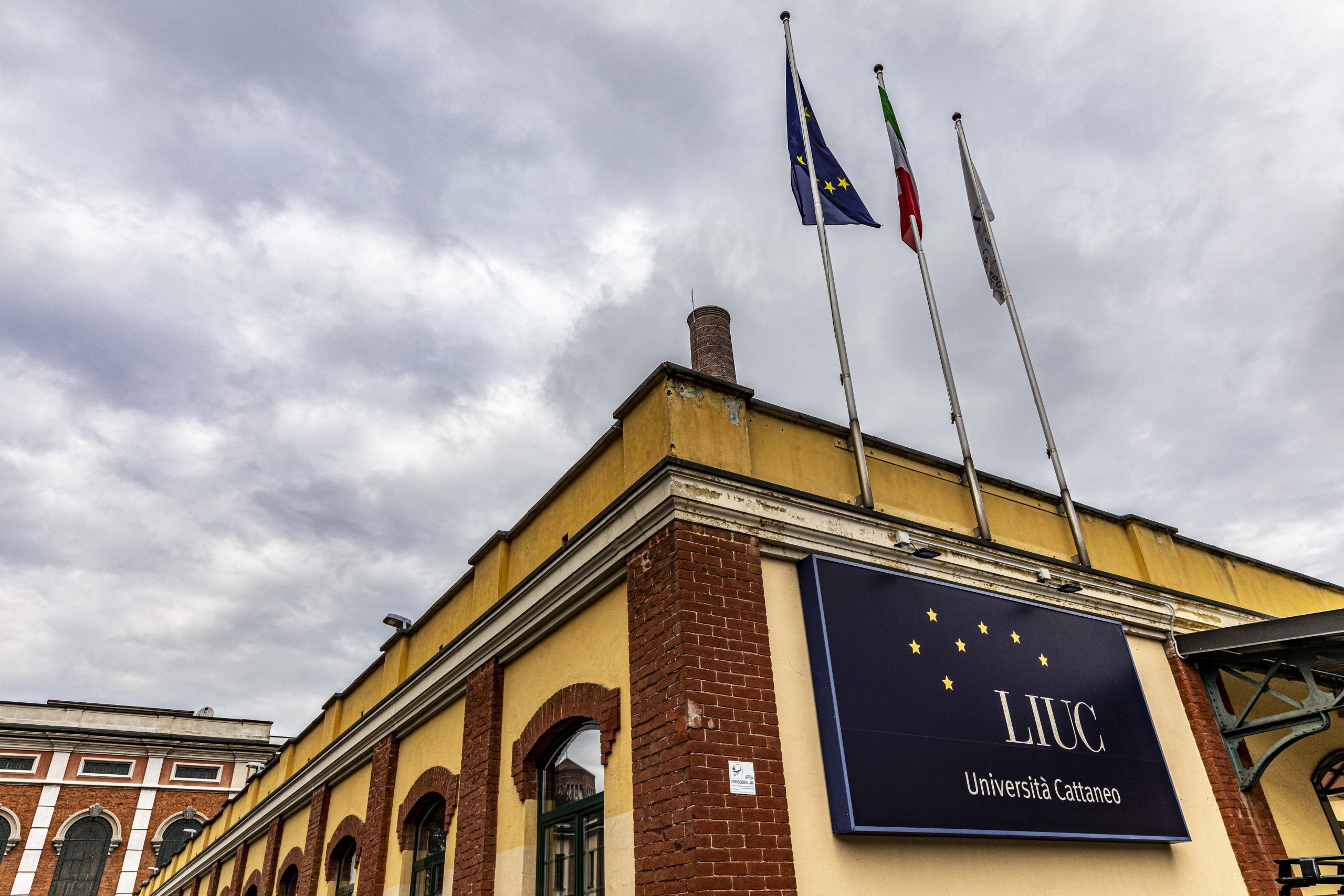 LIUC-Università-facciata