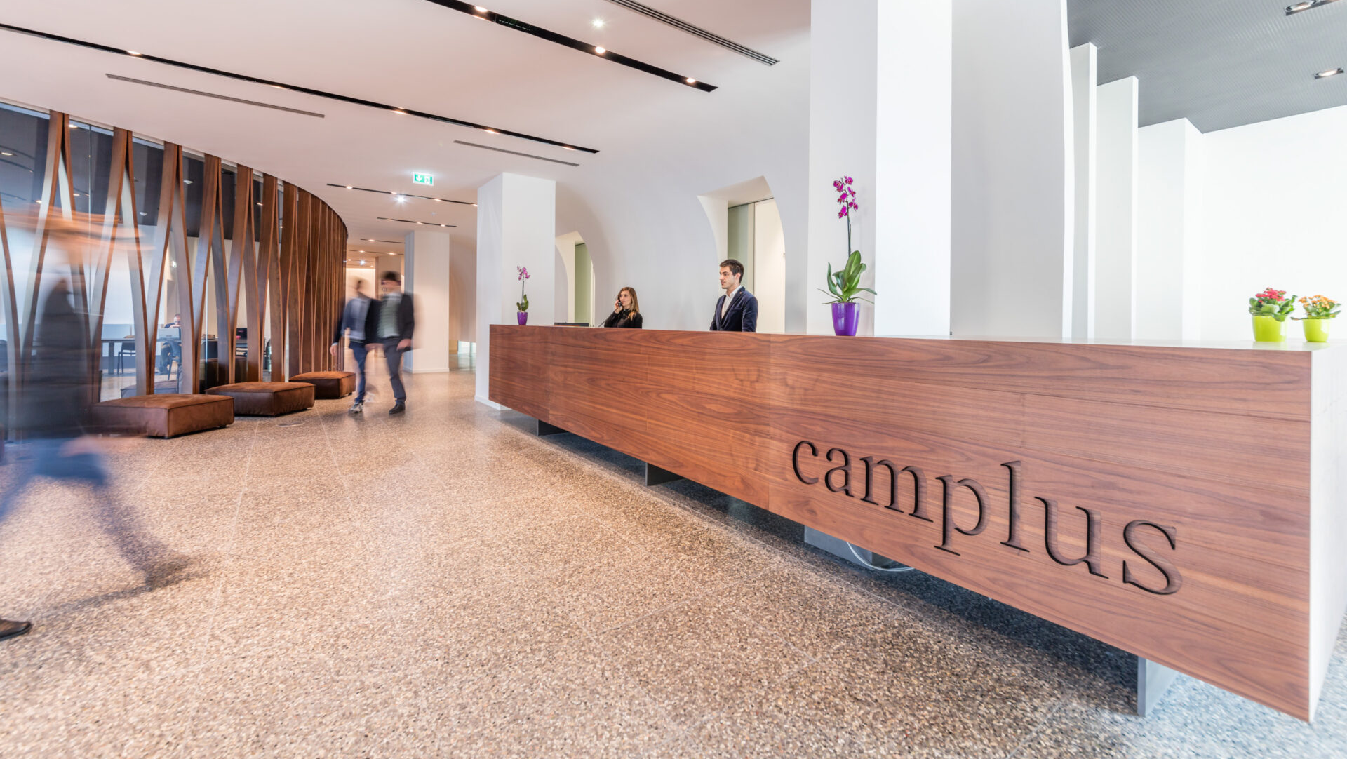 Camplus Desk