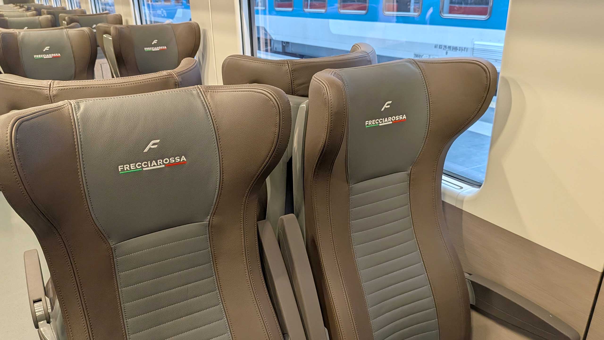 FRECCIAR 009